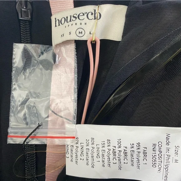 HOUSE OF CB 'Athenea' Black Lace Bodysuit Black Velvet  Puff Sleeve Corset - Picture 6 of 9